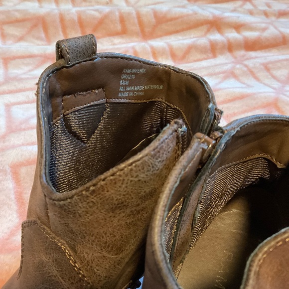 Ankle length cowgirl boots! - Picture 4 of 4